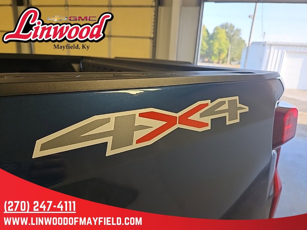 2023 Chevrolet Silverado 1500 LT (2FL)