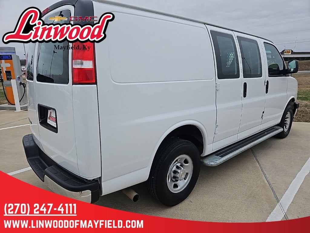 2024 Chevrolet Express Cargo 2500 WT