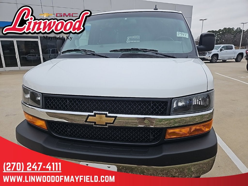 2024 Chevrolet Express Cargo 2500 WT
