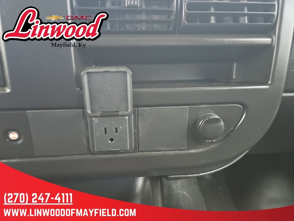 2024 Chevrolet Express Cargo 2500 WT