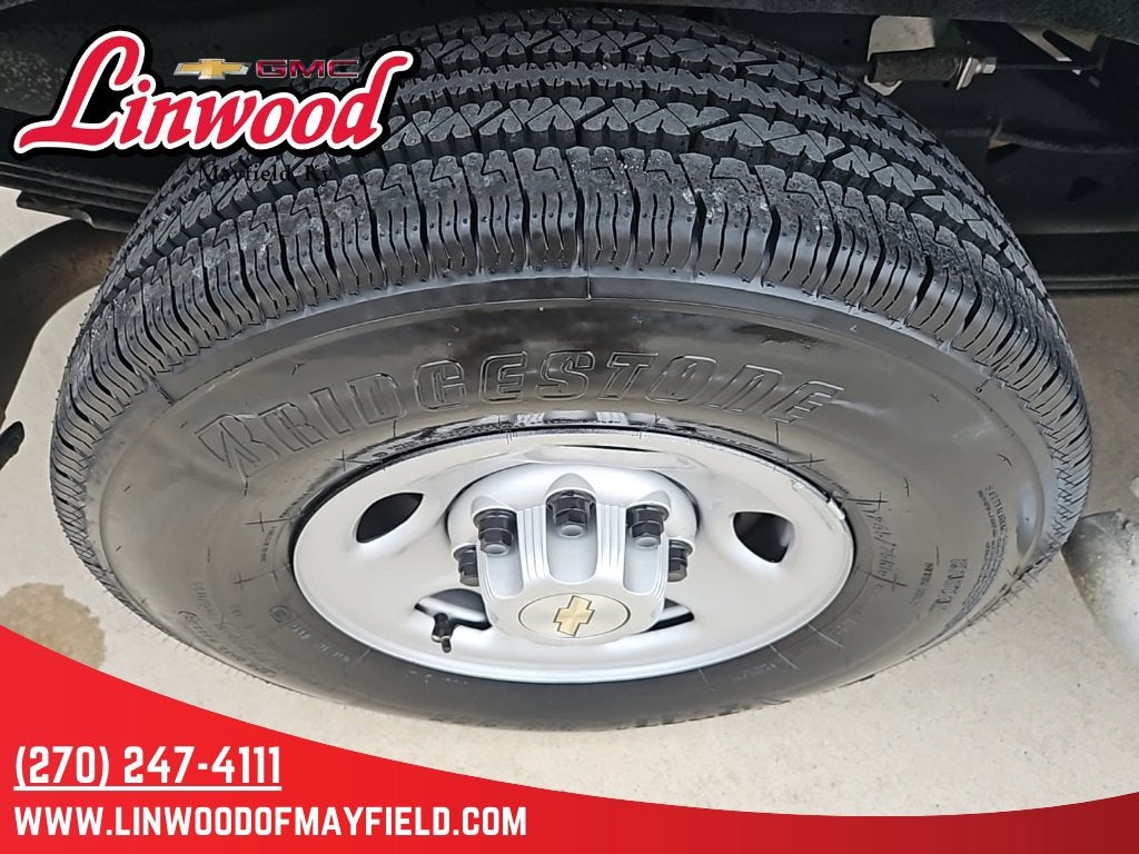 2024 Chevrolet Express Cargo 2500 WT