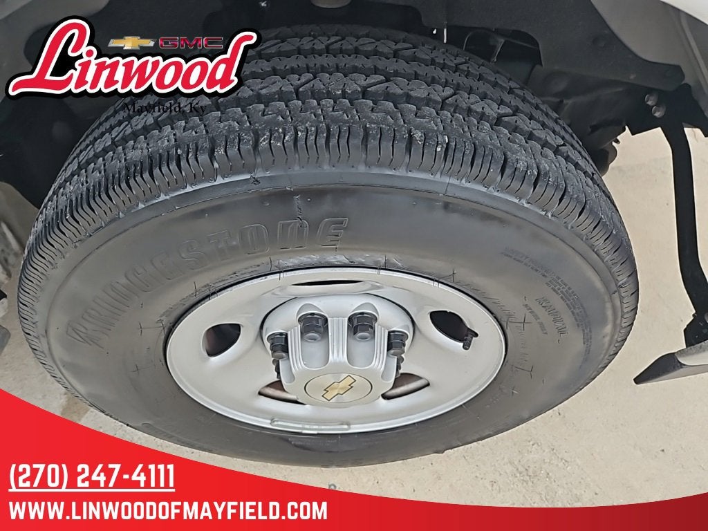 2024 Chevrolet Express Cargo 2500 WT