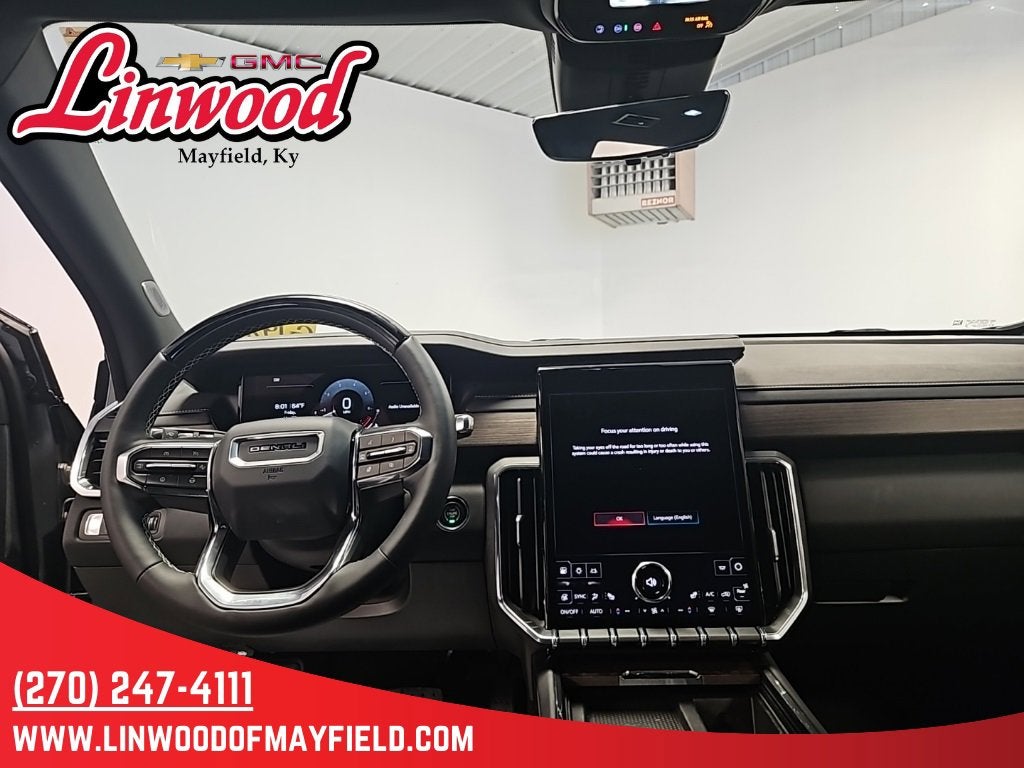 2025 GMC Acadia Denali