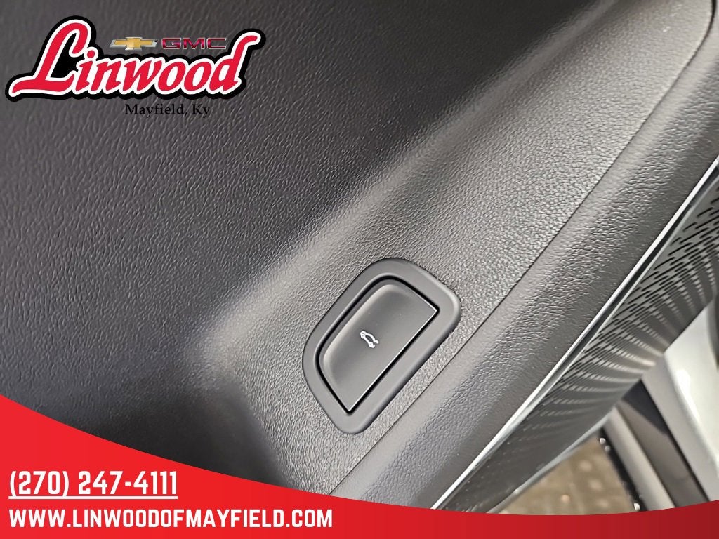 2025 GMC Acadia Denali