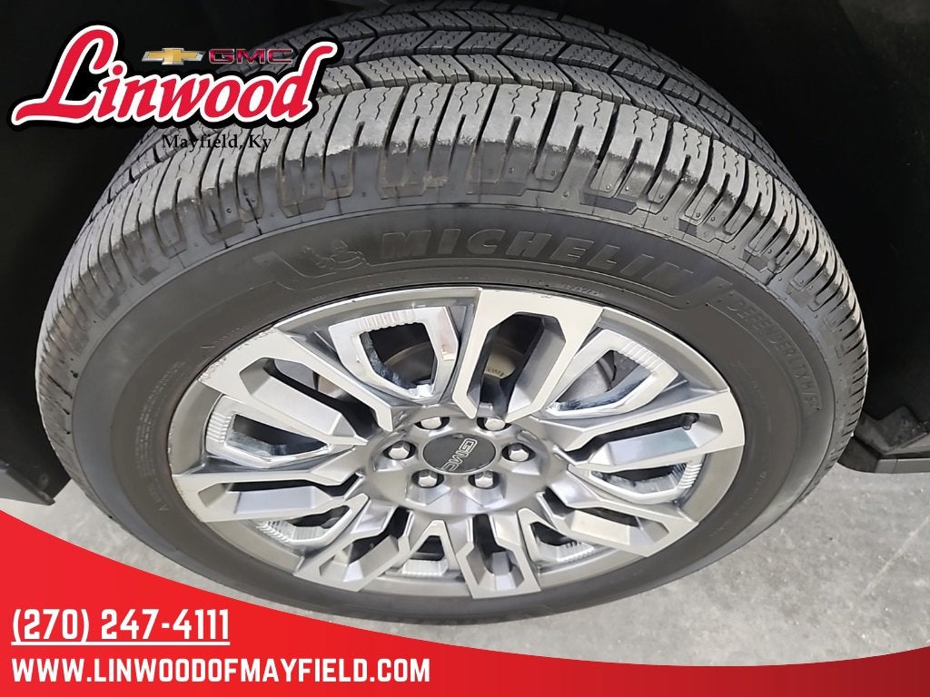 2023 GMC Yukon Denali Ultimate