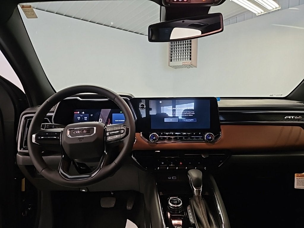 2025 GMC Canyon AT4