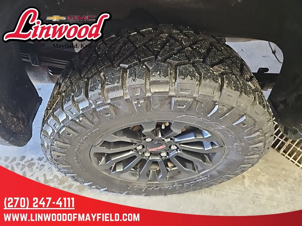 2023 GMC Sierra 1500 AT4X