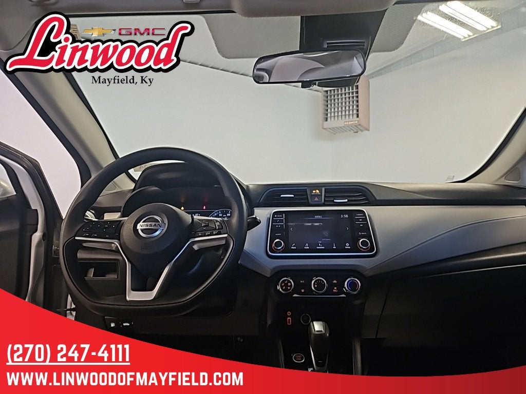 2021 Nissan Versa SV