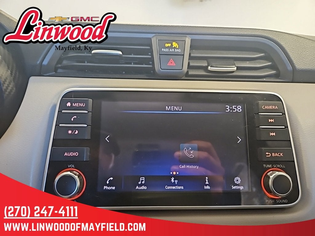 2021 Nissan Versa SV