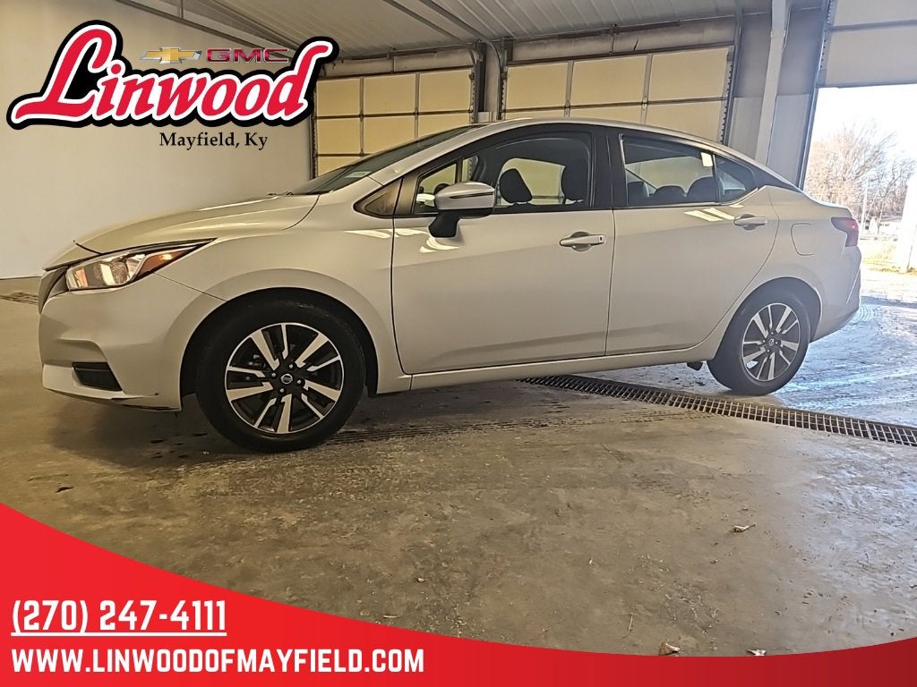 2021 Nissan Versa SV