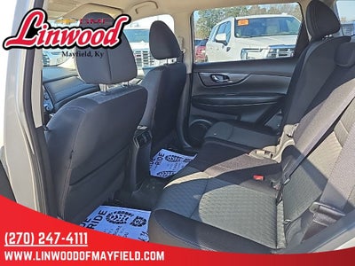 2020 Nissan Rogue SV